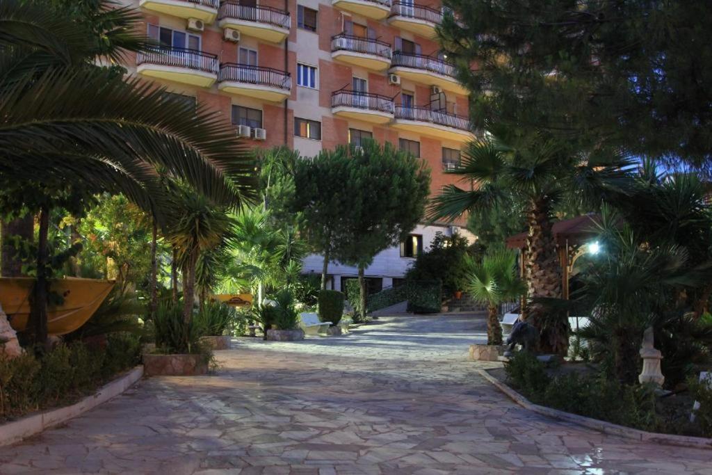 Depandance Hori Balconata 2 Punto 0 Hotel Lucera Ngoại thất bức ảnh